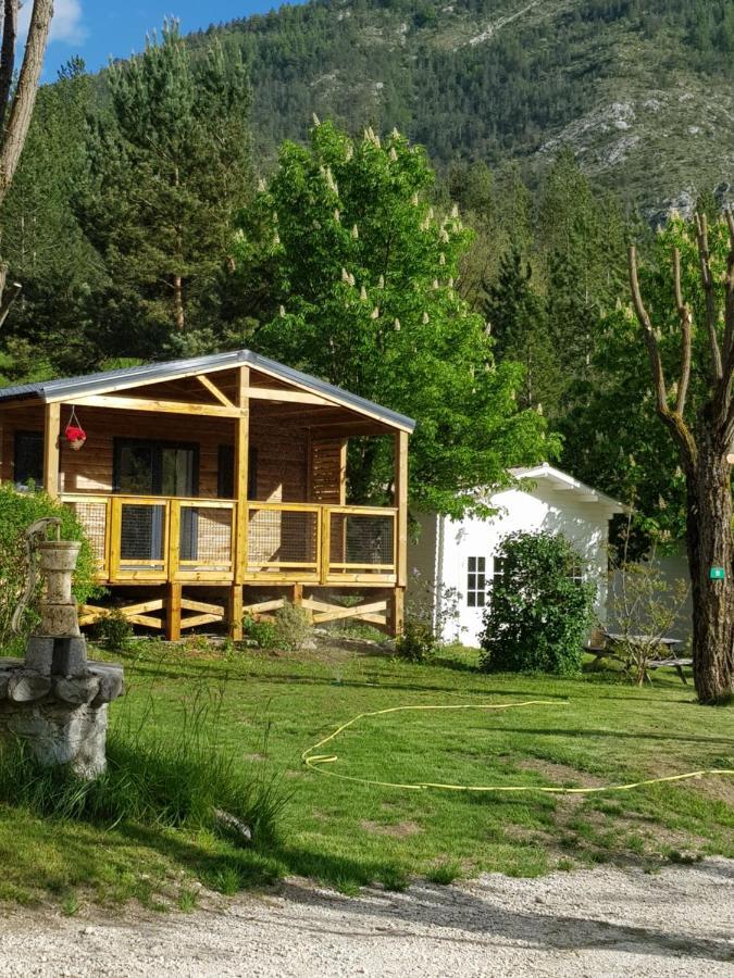 Camping Calme Et Nature Castellane Luaran gambar