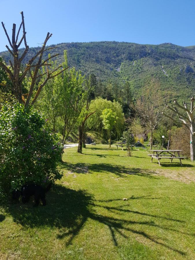Camping Calme Et Nature Castellane Luaran gambar