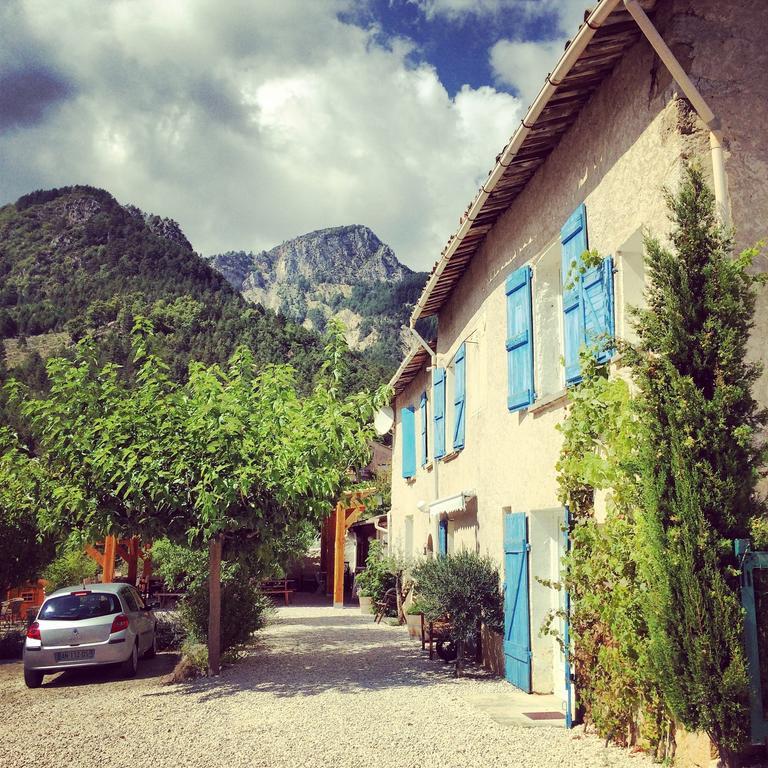 Camping Calme Et Nature Castellane Luaran gambar